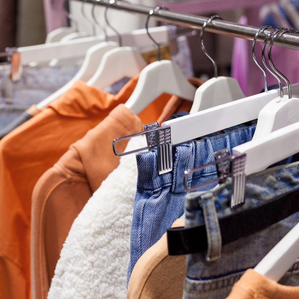 sale-clothing-2024-12-02-14-24-43-utc